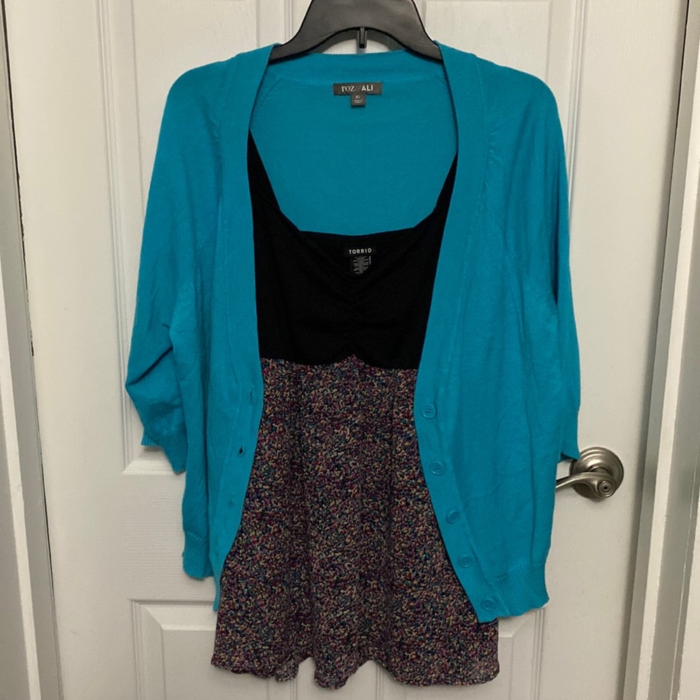 Flower tank with teal sweater